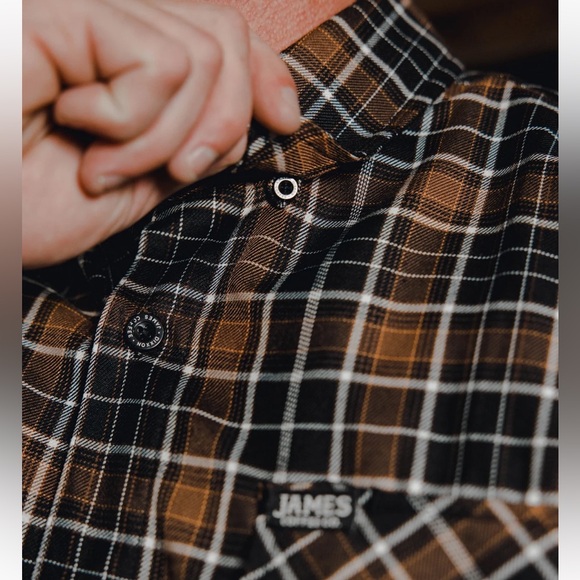 DIXXON JAMES COFFEE CO. FLANNEL - Picture 4 of 11